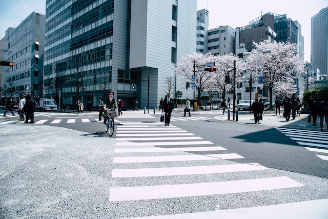 白沙为何勤工俭学对在日本的留学生的职业生涯至关重要？